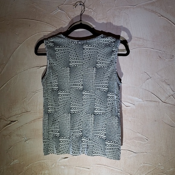 Le Pleat Tan & Black Tank Top Blouse Medium - Picture 7 of 8